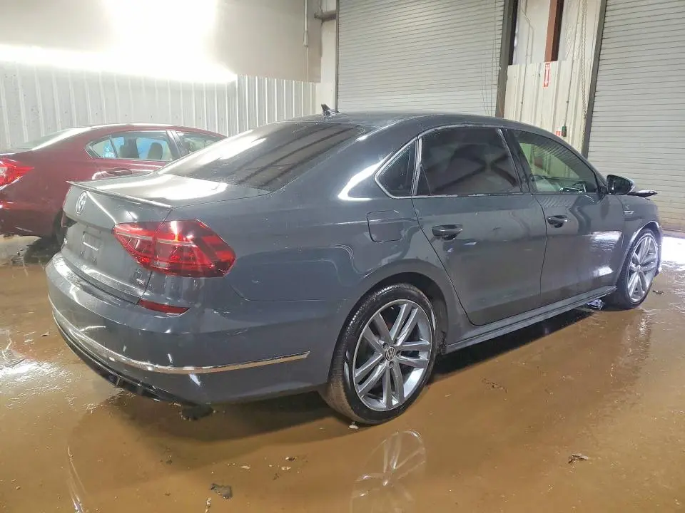 2018 VOLKSWAGEN PASSAT S  