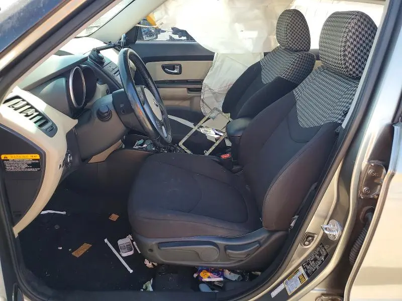 2013 KIA SOUL !  