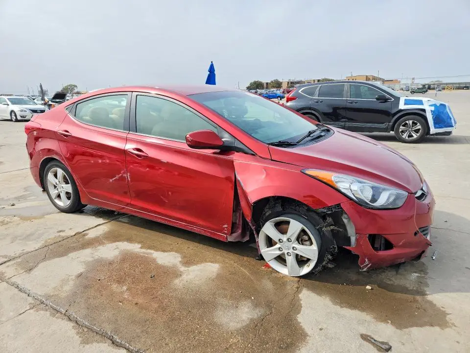 2013 HYUNDAI ELANTRA GLS  