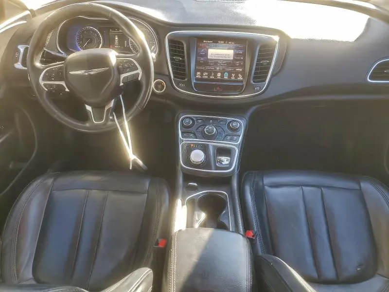 2017 CHRYSLER 200 LIMITED  