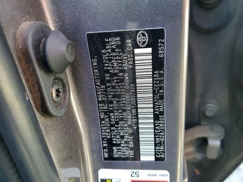 2018 TOYOTA CAMRY SE  