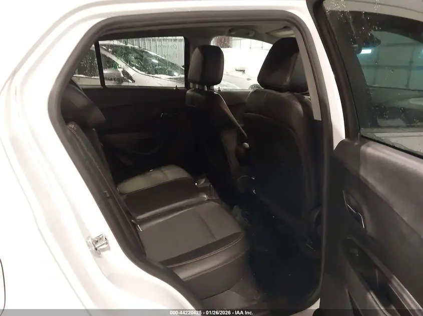 2017 CHEVROLET TRAX LT