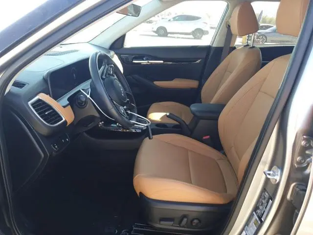 2024 KIA SELTOS EX