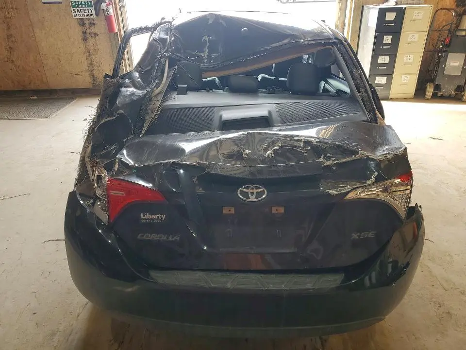 2017 TOYOTA COROLLA XSE  