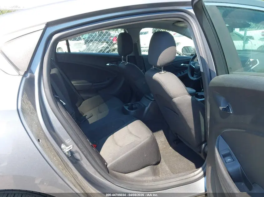 2018 CHEVROLET VOLT LT