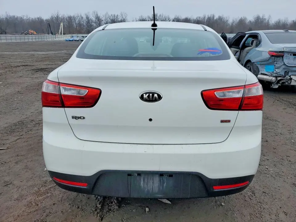 2013 KIA RIO LX  