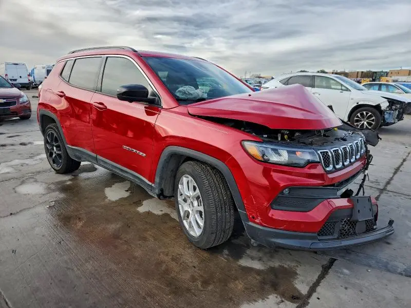 2023 JEEP COMPASS LATITUDE LUX  