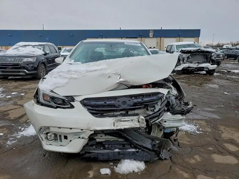 2021 SUBARU LEGACY LIMITED  