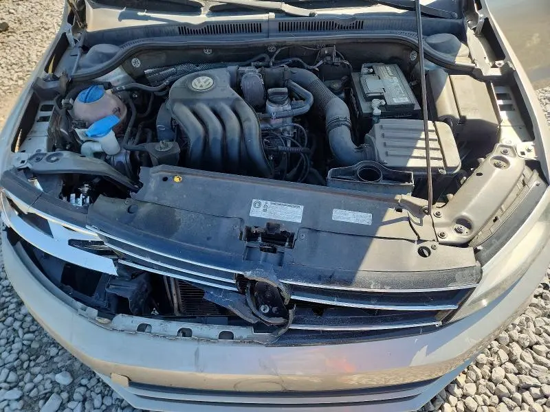 2015 VOLKSWAGEN JETTA BASE  