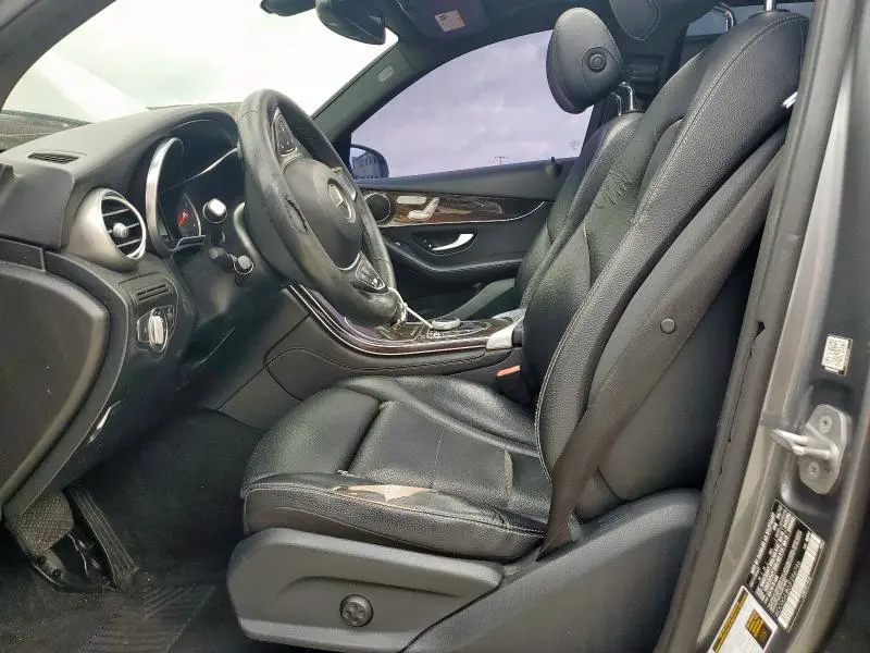 2018 MERCEDES-BENZ GLC 300  