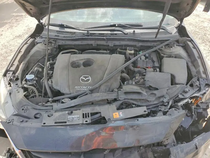 2016 MAZDA 3 TOURING  
