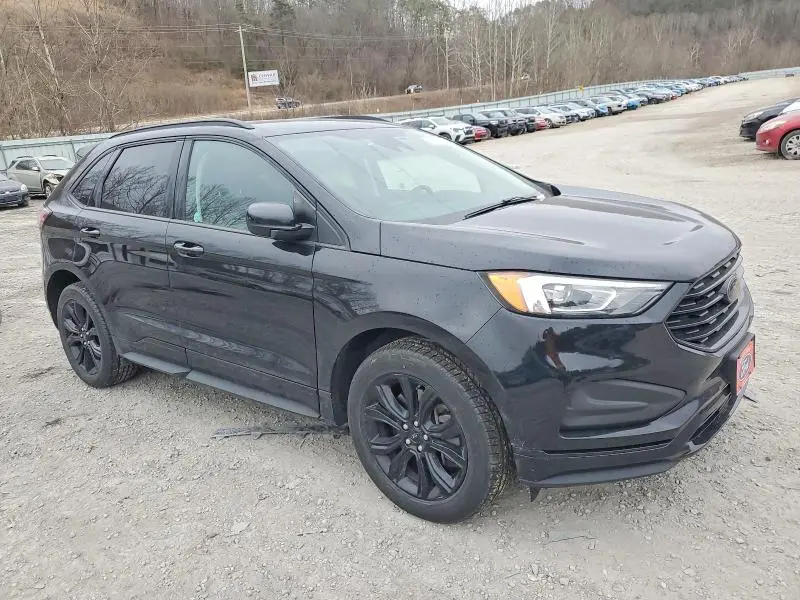 2024 FORD EDGE SE  
