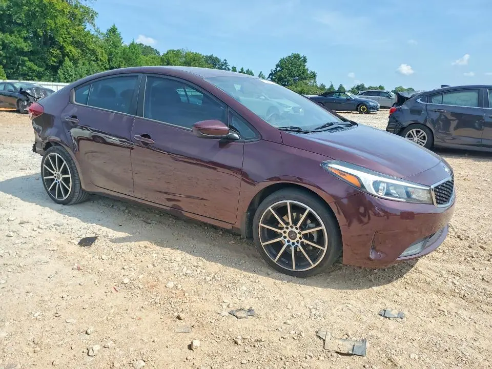2018 KIA FORTE LX  