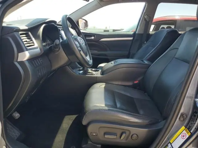 2014 TOYOTA HIGHLANDER XLE  