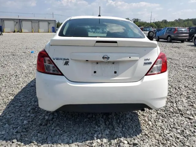2018 NISSAN VERSA S  