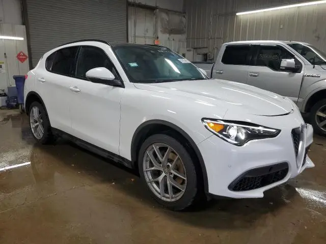 2018 ALFA ROMEO STELVIO TI SPORT