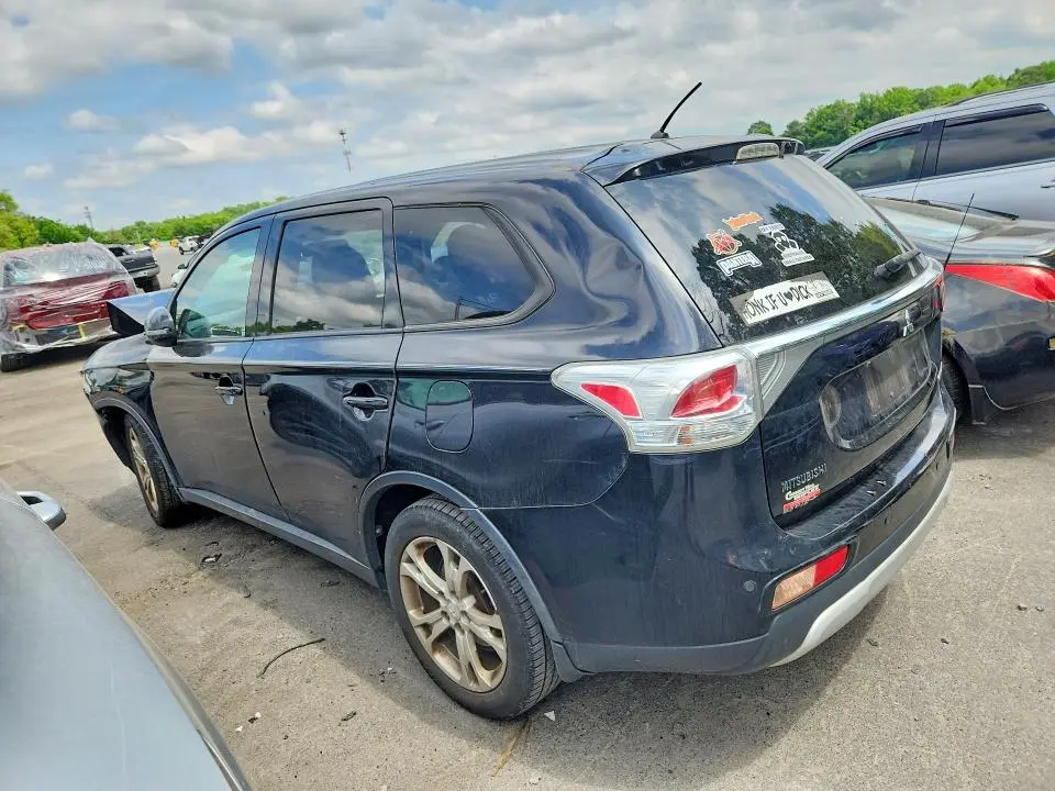 2015 MITSUBISHI OUTLANDER SE  