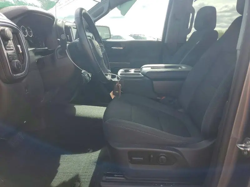 2021 CHEVROLET SILVERADO K1500 LT  