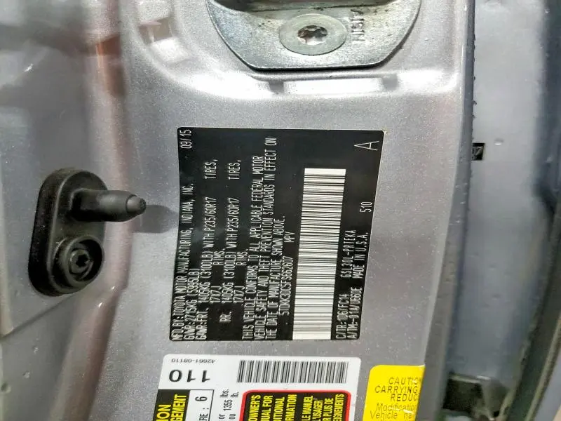 2015 TOYOTA SIENNA LE  