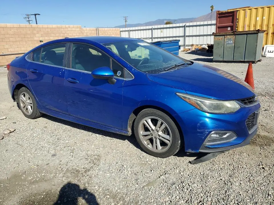 2018 CHEVROLET CRUZE LT  