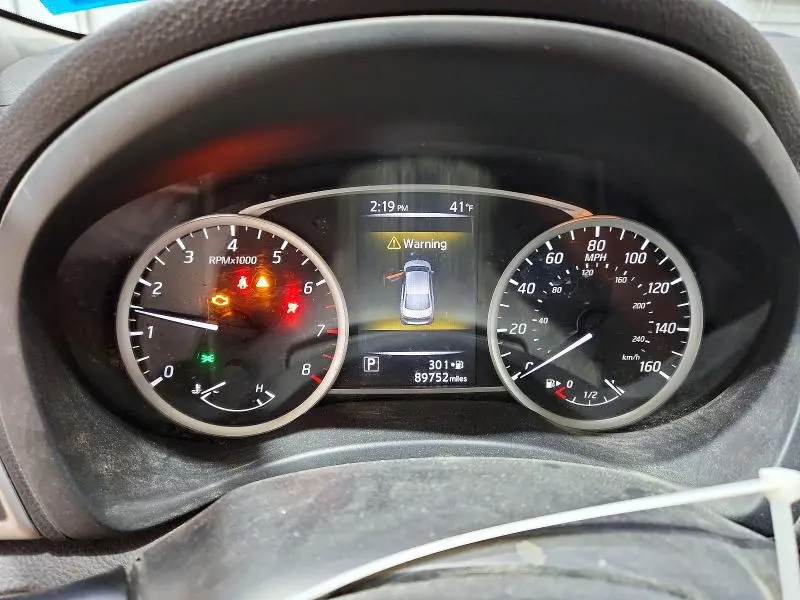 2016 NISSAN SENTRA SV  