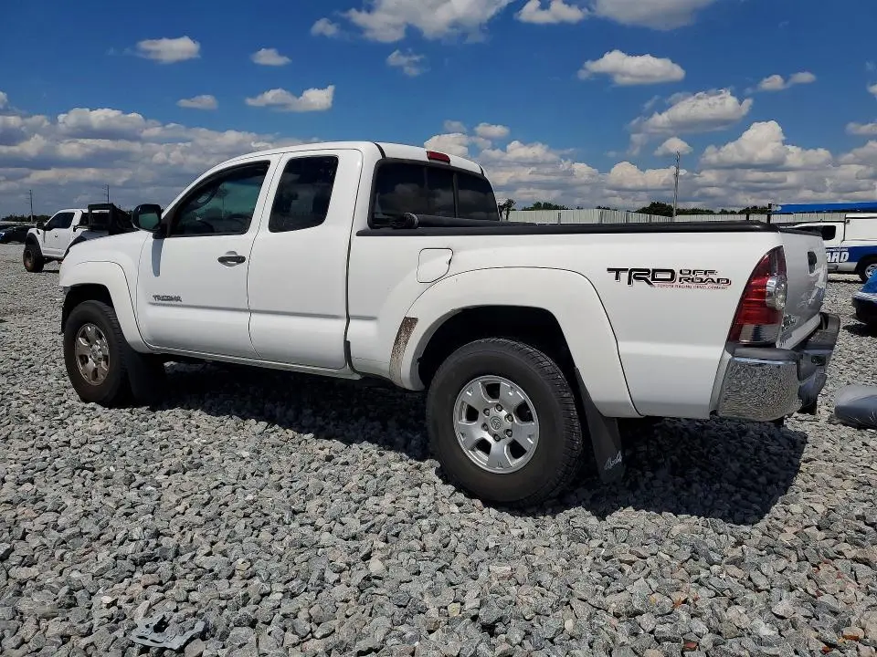 2013 TOYOTA TACOMA V6  