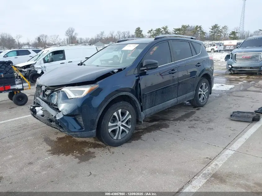 2018 TOYOTA RAV4 LE