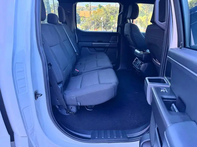 2024 FORD F150 XLT  