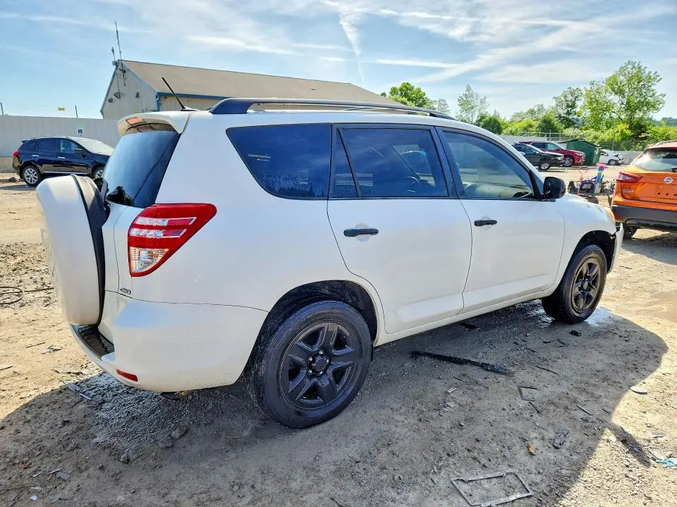 2012 TOYOTA RAV4 BASE  