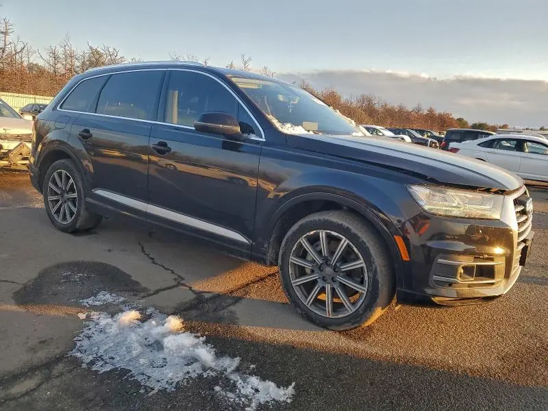 2017 AUDI Q7 PRESTIGE  