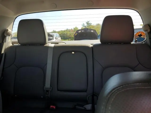 2013 NISSAN FRONTIER S  