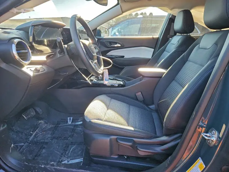 2025 CHEVROLET TRAX 1LT  