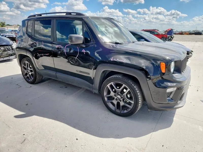 2021 JEEP RENEGADE LATITUDE  