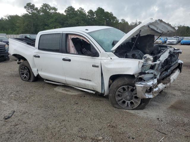 2017 TOYOTA TUNDRA CREWMAX SR5