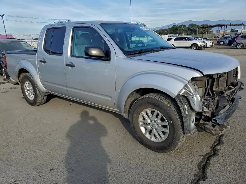 2019 NISSAN FRONTIER S  