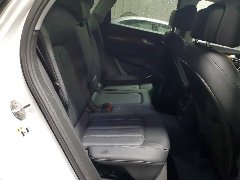 2024 AUDI Q5 PREMIUM 40  