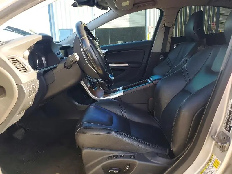 2016 VOLVO S60 PREMIER  