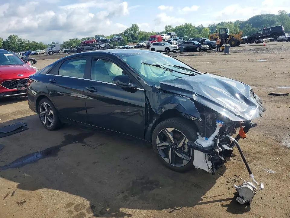 2023 HYUNDAI ELANTRA LIMITED  