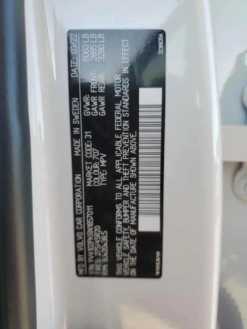 2022 VOLVO XC90 T5 MOMENTUM  