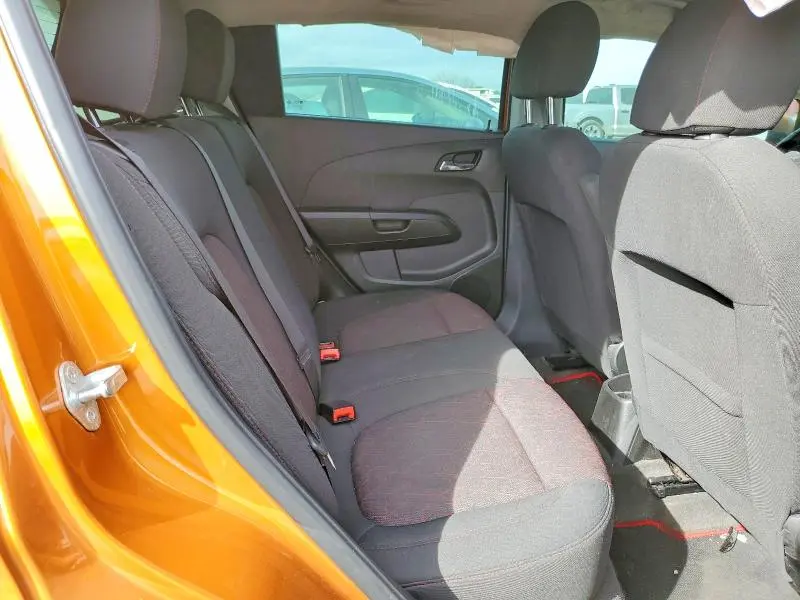 2017 CHEVROLET SONIC LT  