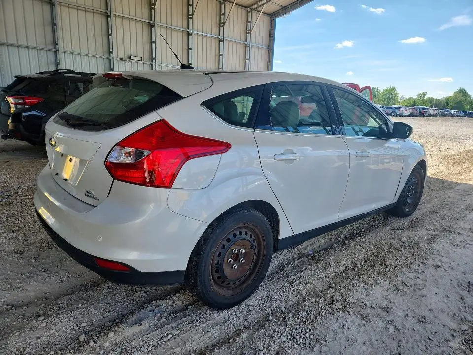 2012 FORD FOCUS SEL  