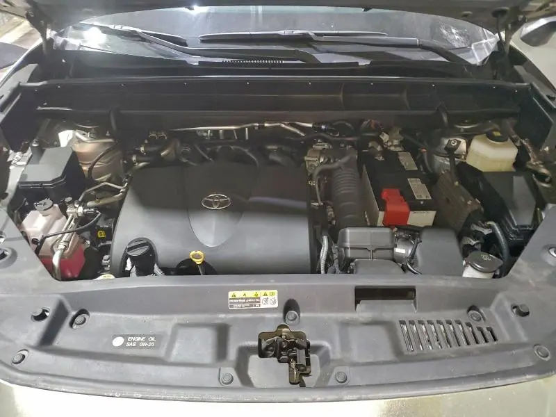 2022 TOYOTA HIGHLANDER L  