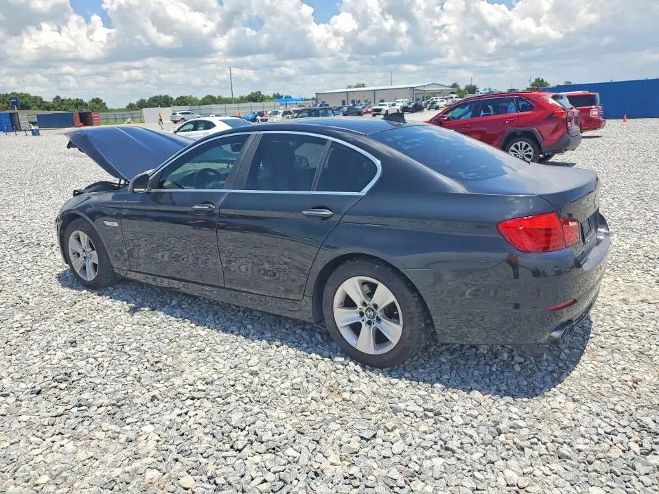 2011 BMW 528 I  