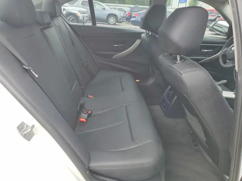 2018 BMW 320 XI  