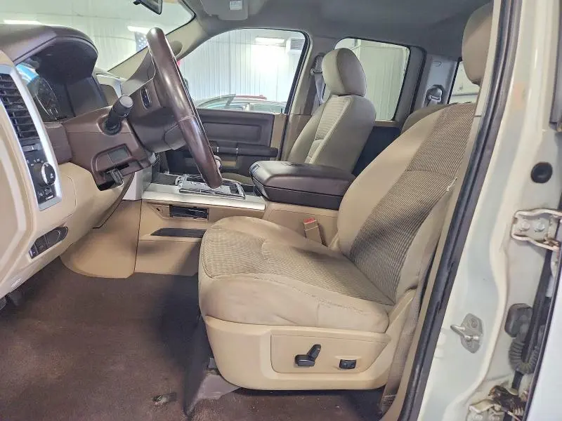 2012 DODGE RAM 1500 SLT  