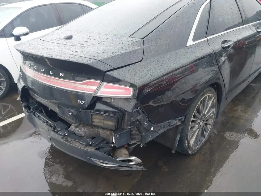 2013 LINCOLN MKZ  