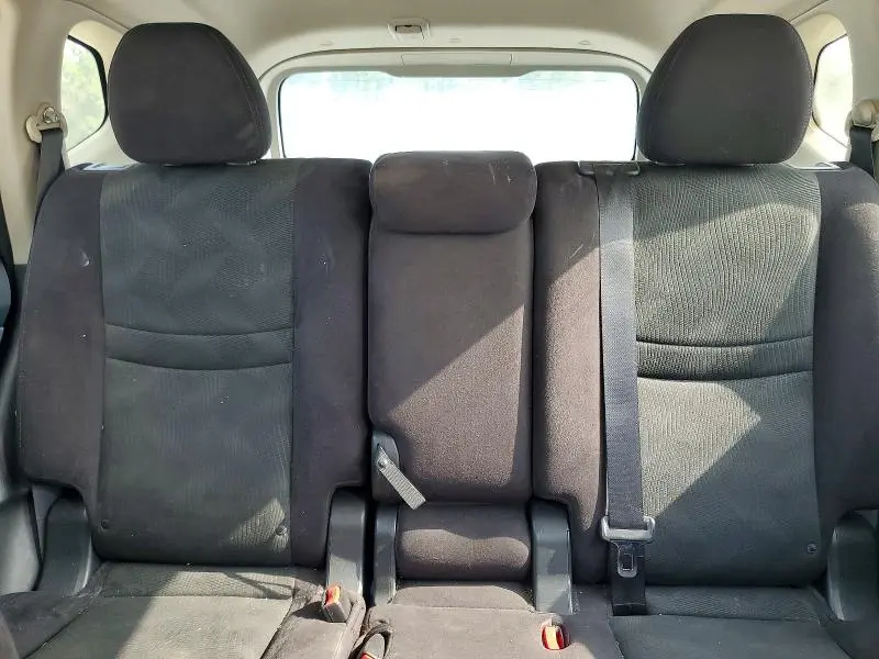2014 NISSAN ROGUE SV  