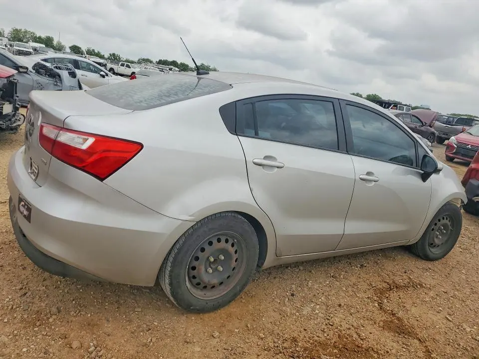 2016 KIA RIO LX  