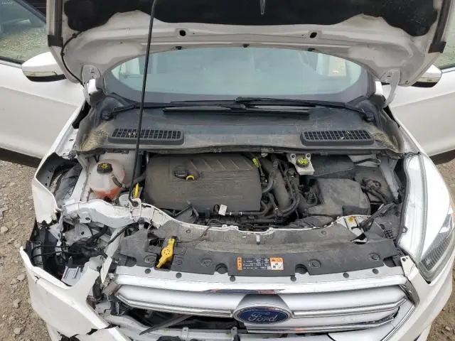 2017 FORD ESCAPE TITANIUM  
