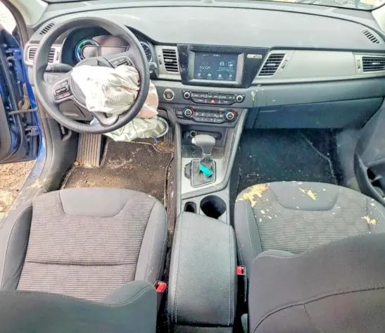 2018 KIA NIRO LX  